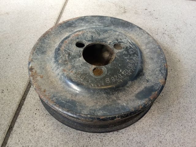 bontott VW POLO V Vízpumpa Szíjtárcsa