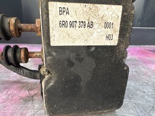 bontott VW POLO V ABS Kocka