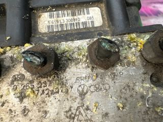 bontott VW POLO V ABS Kocka