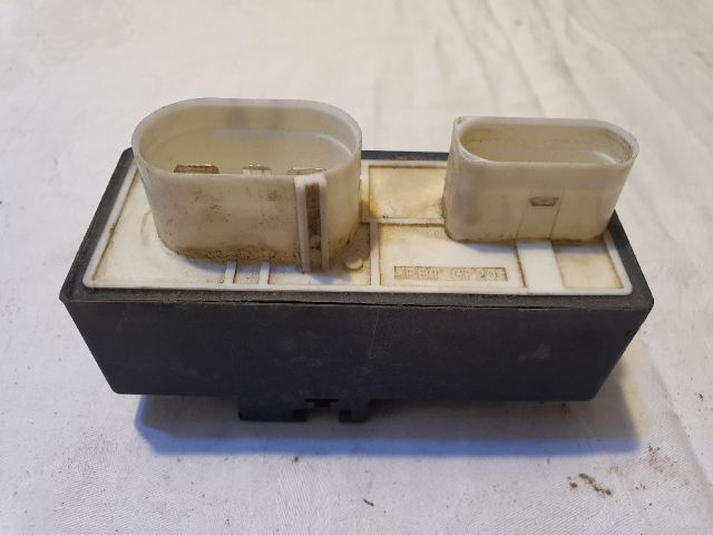 bontott VW POLO V Hűtőventilátor Relé