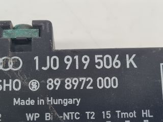 bontott VW POLO V Hűtőventilátor Relé