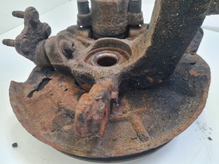 bontott VW POLO V Jobb első Csonkállvány Kerékaggyal