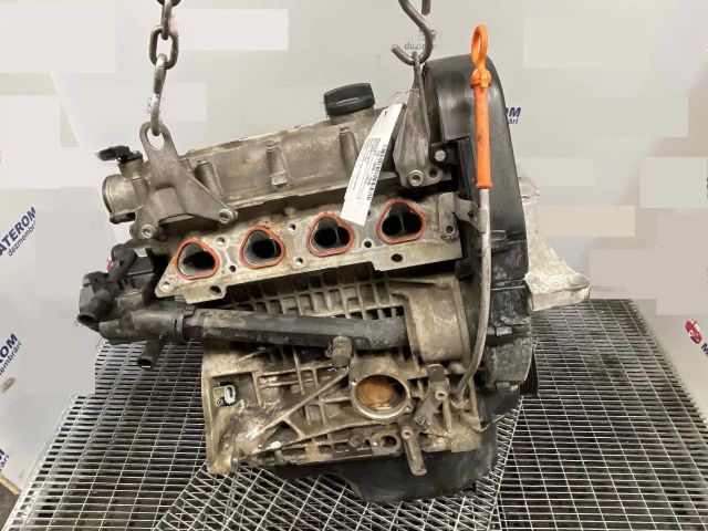 bontott VW POLO V Motor (Fűzött blokk hengerfejjel)