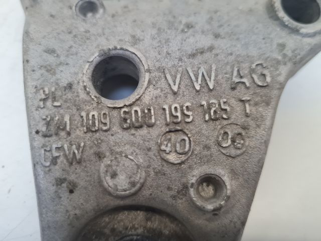 bontott VW POLO V Motor Tartó Bak (Fém)