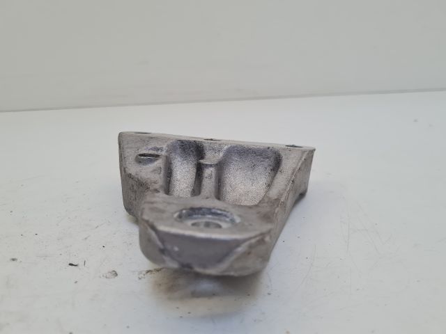 bontott VW POLO V Motor Tartó Bak (Fém)