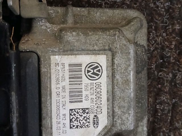 bontott VW POLO V Motorvezérlő