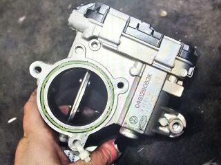 bontott VW POLO V Fojtószelep (Elektromos)