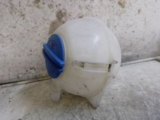 bontott VW POLO V Kiegyenlítő Tartály