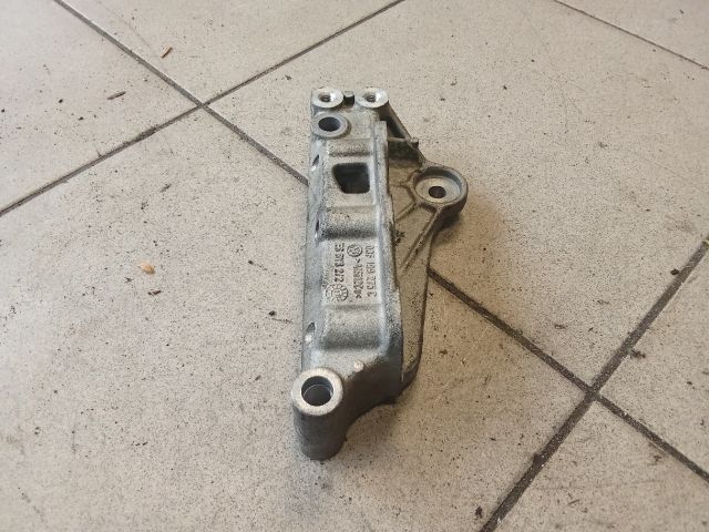 bontott VW POLO V Motor Tartó Bak (Pozíciófüggetlen)