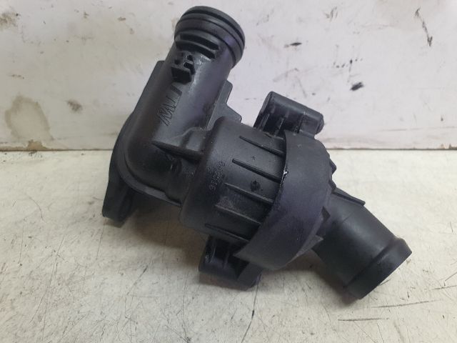 bontott VW POLO V Termosztátház