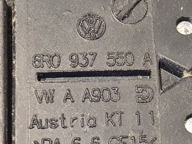 bontott VW POLO V Biztosítéktábla Motortér