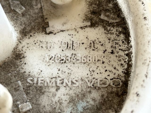 bontott VW POLO V Üzemanyag Szivattyú