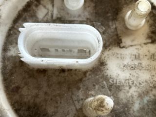 bontott VW POLO V Üzemanyag Szivattyú