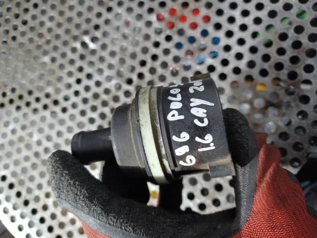 bontott VW POLO V Vízpumpa