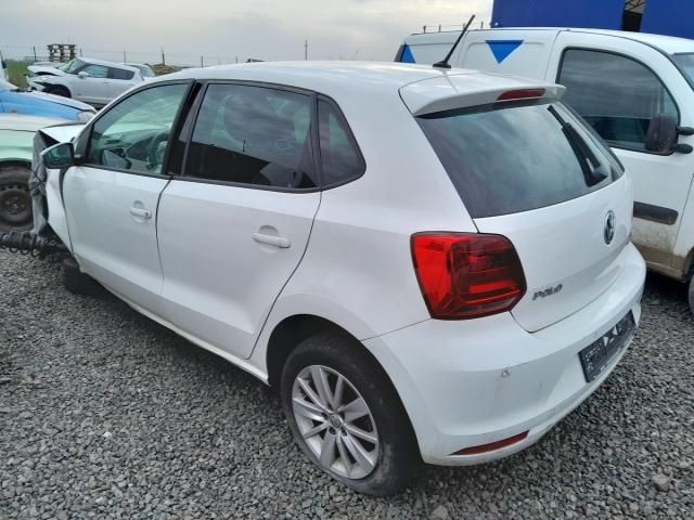 bontott VW POLO V Vízpumpa