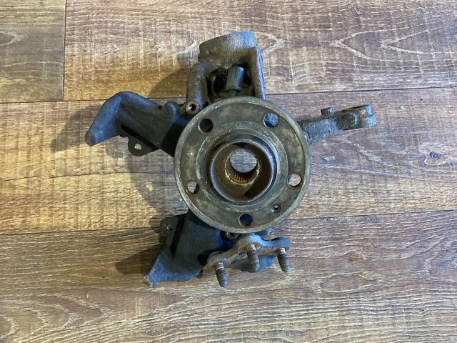 bontott VW POLO V Bal első Csonkállvány Kerékaggyal