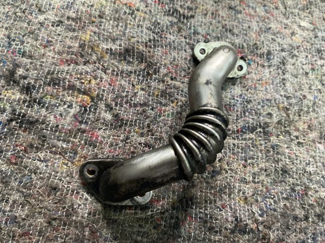 bontott VW POLO V EGR Hűtő Cső