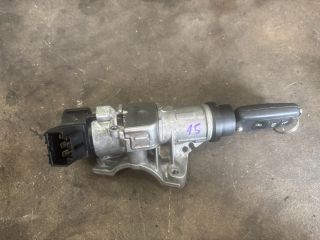 bontott VW POLO V Gyújtáskapcsoló Házzal