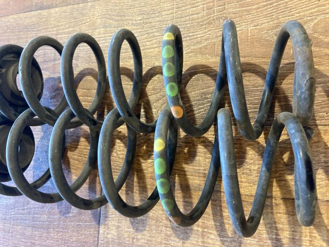 bontott VW POLO V Hátsó Rugó Pár