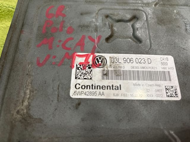 bontott VW POLO V Motorvezérlő