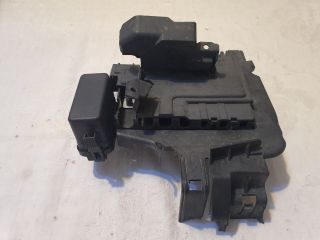 bontott VW POLO V Biztosítéktábla Motortér