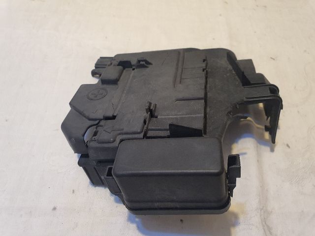 bontott VW POLO V Biztosítéktábla Motortér