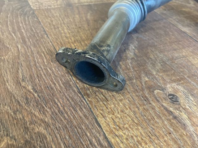 bontott VW POLO V EGR Hűtő Cső