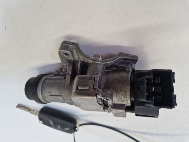 bontott VW POLO V Gyújtáskapcsoló Házzal