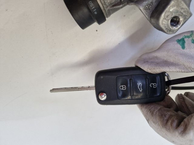 bontott VW POLO V Gyújtáskapcsoló Házzal