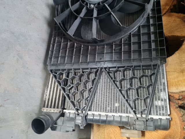 bontott VW POLO V Hűtő Ventilátor(ok), Radiátor(ok) Szett