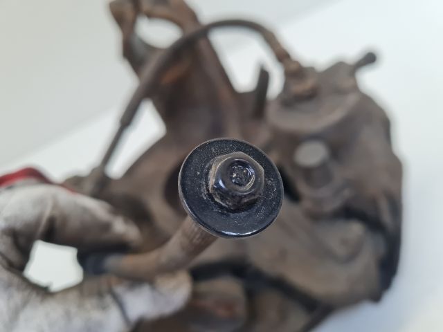 bontott VW POLO V Jobb első Csonkállvány Kerékaggyal