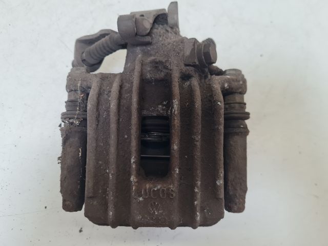 bontott VW POLO V Jobb hátsó Féknyereg Munkahengerrel