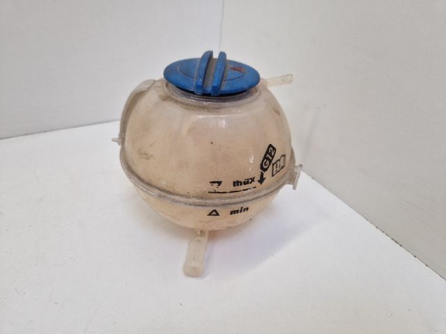 bontott VW POLO V Kiegyenlítő Tartály