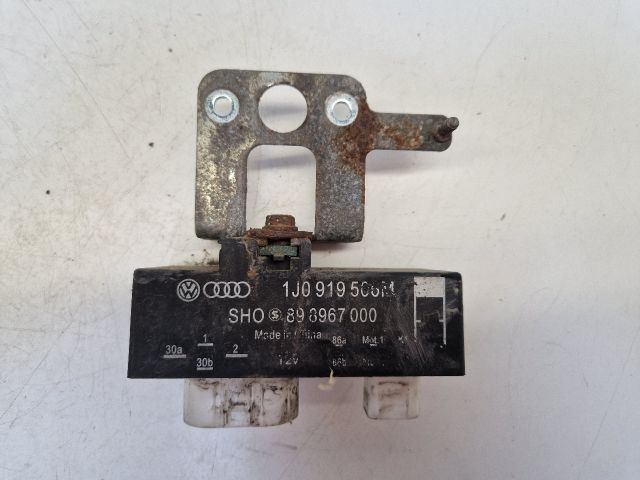 bontott VW POLO V Klíma Relé