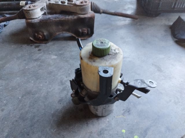 bontott VW POLO V Kormányszervó Motor (Hidraulikus)