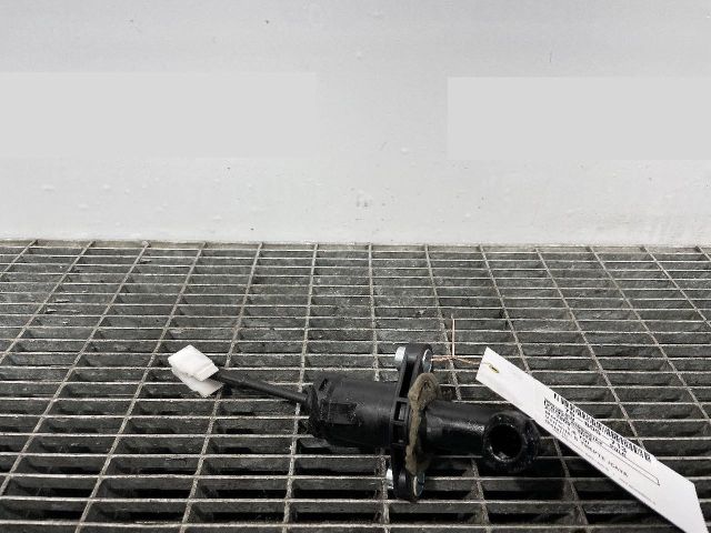 bontott VW POLO V Kuplung Munkahenger