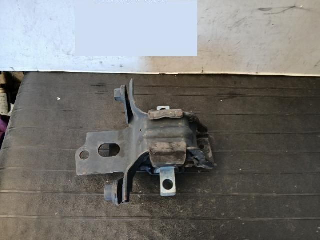 bontott VW POLO V Motor Tartó Bak Bal