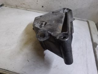 bontott VW POLO V Motor Tartó Bak (Fém)