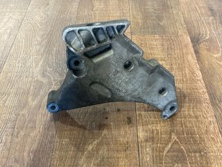 bontott VW POLO V Motor Tartó Bak (Fém)