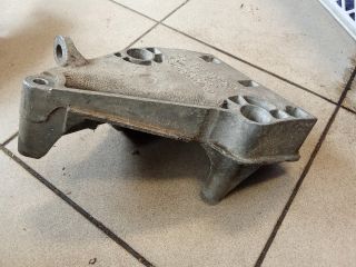 bontott VW POLO V Motor Tartó Bak (Pozíciófüggetlen)