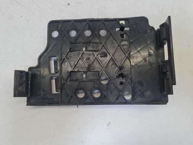 bontott VW POLO V Motorvezérlő Tartó