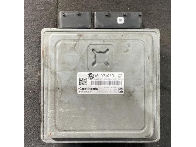 bontott VW POLO V Motorvezérlő