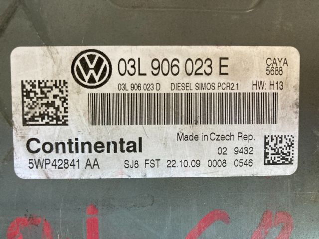 bontott VW POLO V Motorvezérlő