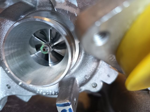 bontott VW POLO V Turbó