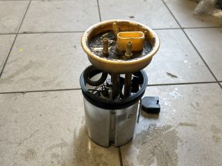 bontott VW POLO V Üzemanyag Szivattyú