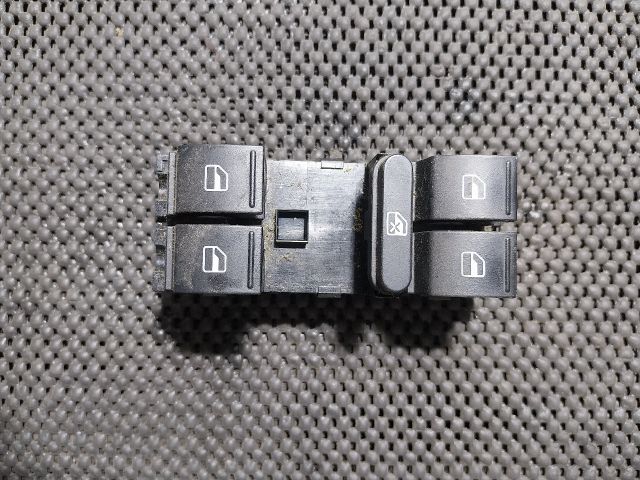 bontott VW POLO V Ablakemelő Kapcsoló Négyes / Kettes