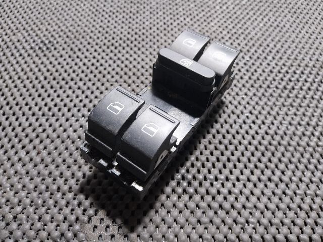 bontott VW POLO V Ablakemelő Kapcsoló Négyes / Kettes