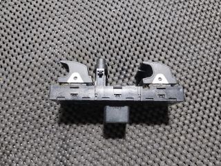 bontott VW POLO V Ablakemelő Kapcsoló Négyes / Kettes