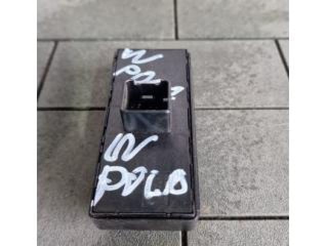 bontott VW POLO V Ablakemelő Kapcsoló Négyes / Kettes