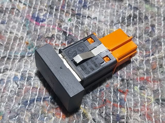 bontott VW POLO V Ablakfűtés Kapcsoló